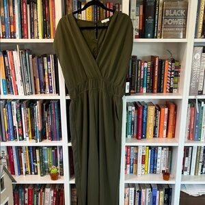 NWT Olivia Grey Wide-Leg Jumpsuit